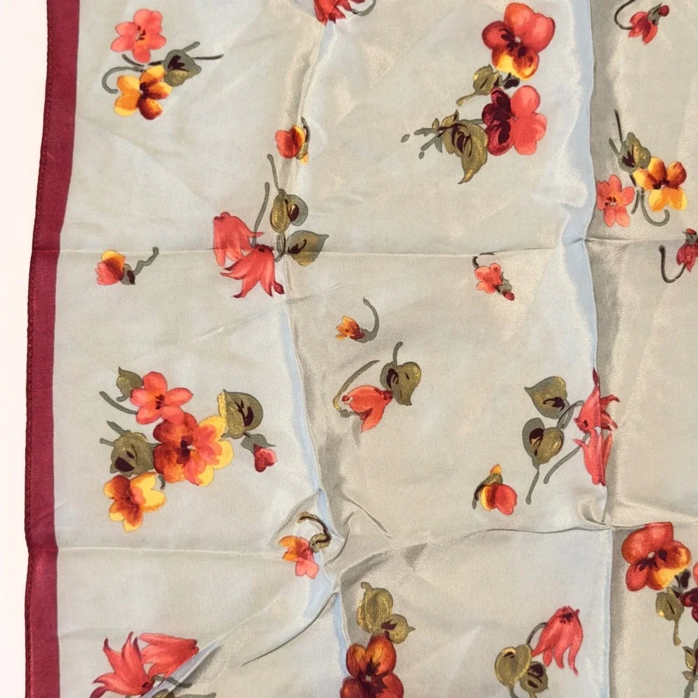 New Lauren Ralph Lauren Silk Floral Square Scarf Multicolor Burgundy Cottagecore